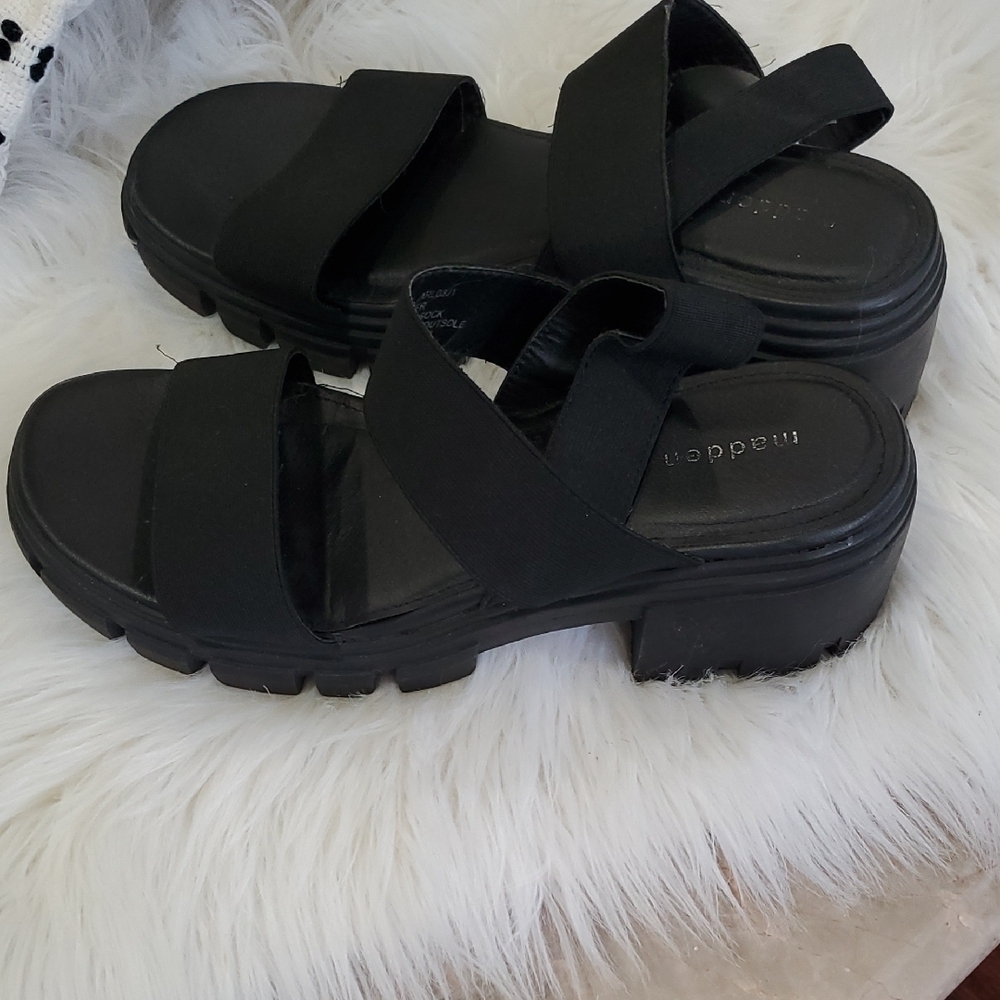 Y2k Madden Girl Black Retro  Chunky Heel  Sandals with Wide Straps - Picture 9 of 13